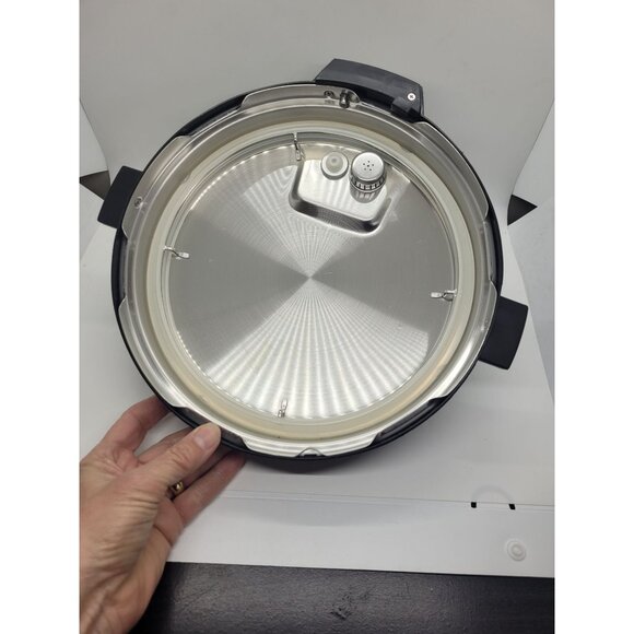 Instant Pot Pressure Cooker Lid Replacement Part rubber gasket - Picture 2 of 3